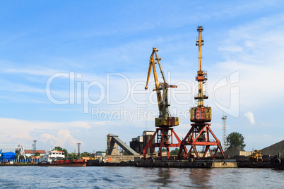 Kommerzieller Hafen in Kaliningrad