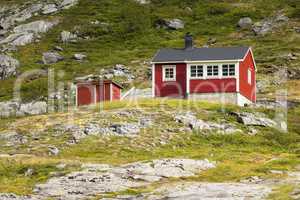 Landschaft mit Hütten in Norwegen