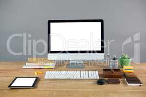 Desktop pc with office accessories