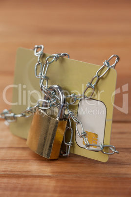 Smart card locked in chain