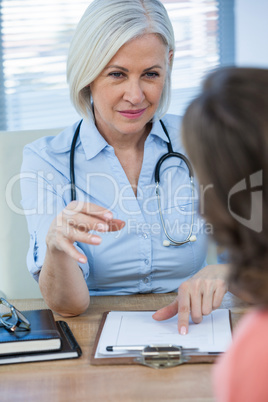 Patient consulting a doctor