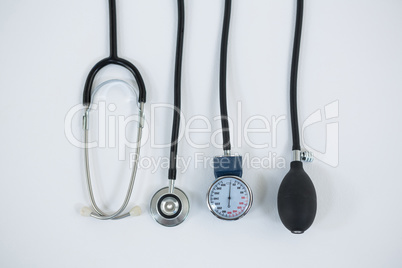 Blood pressure measuring equipment and stethoscope