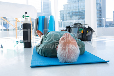 Patient lying on the mat for resuscitation treatment