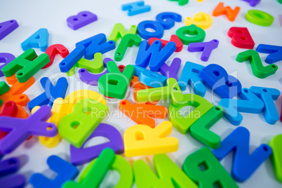 Multicolored jumbled alphabets