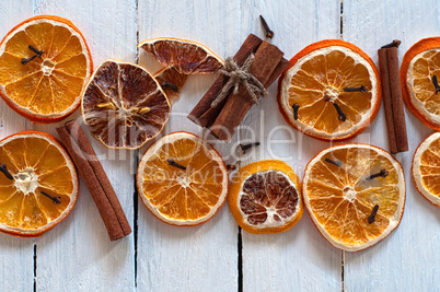 Dried slices of orange and lemon with cinnamon sticks