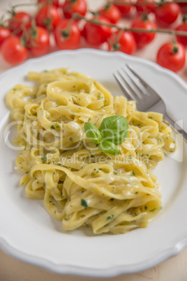 Pasta mit Käsesauce