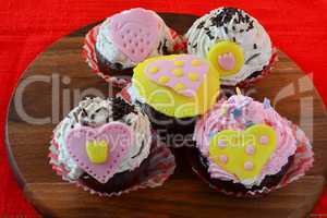Five Valentine love muffins