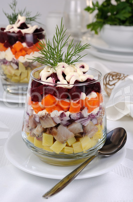 Salad of herring with vegetables