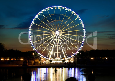 Ferris wheel and Seine