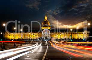 Les Invalides in evening