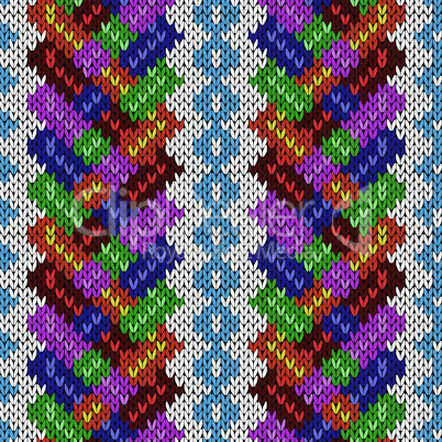 Seamless knitted multicolor pattern