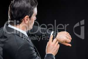 Man using smartwatch