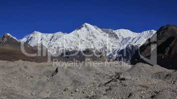 Mount Cho Oyu and moraine of the Ngozumpa glacier...