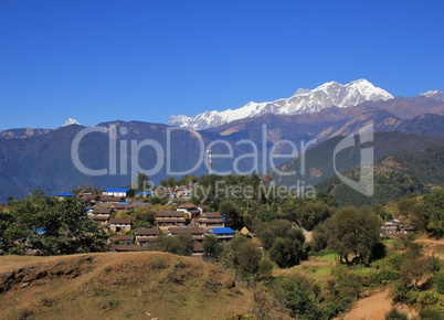 Village Ghale Gaun and Annapurna range