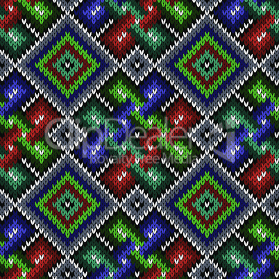 Seamless knitted color pattern