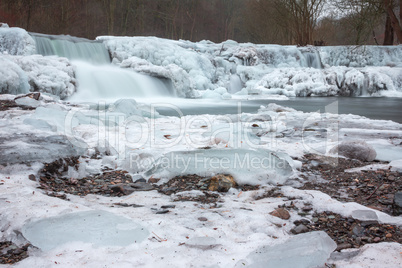 Wasserfall der Schwarza in Bad Blankenburg_02