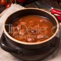 beans with piquant Tomato sauce