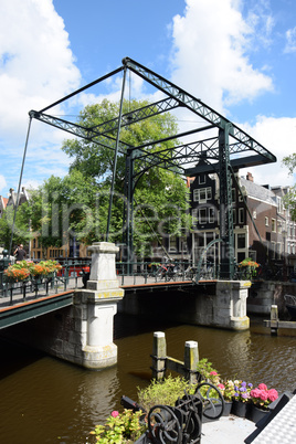 Klappbrücke in Amsterdam