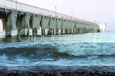 ice, winter, frost, ice, floe, cold, icicles, fence, fence, railing