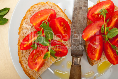 Italian tomato bruschetta