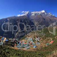 Village and holiday resort Namche Bazar