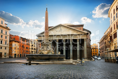 Pantheon on piazza