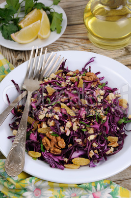 red coleslaw salad