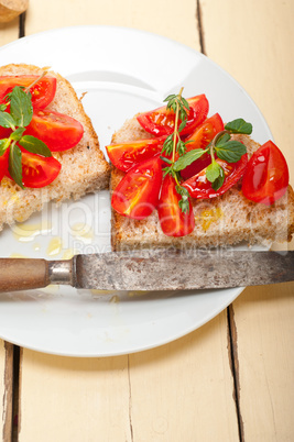 Italian tomato bruschetta