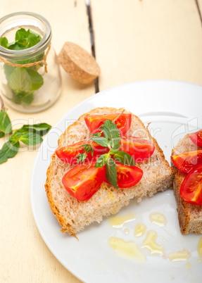 Italian tomato bruschetta