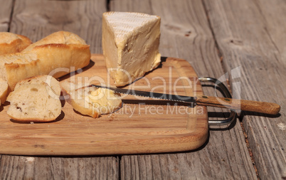 French bread and triple cream brie cheese