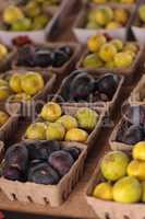 Purple and green figs