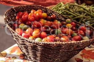 Red and green cherry tomatoes