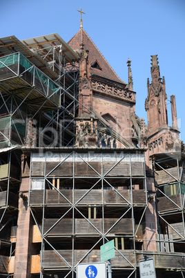 Baugerüst am Freiburger Münster