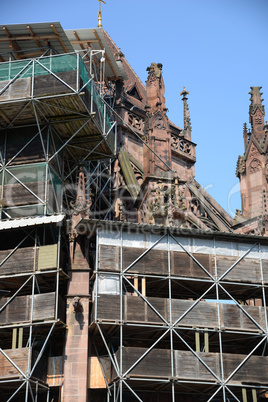 Baugerüst am Freiburger Münster