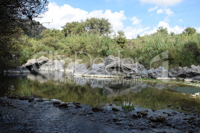 kleine alcantaraschlucht, sizilien