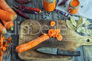 Sliced carrots on a chopping board
