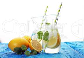 Detox Water with lemon - Lemonade with fresh lemon and mint by lemon