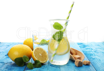 Detox Water with lemon - Lemonade with fresh lemon and mint by lemon