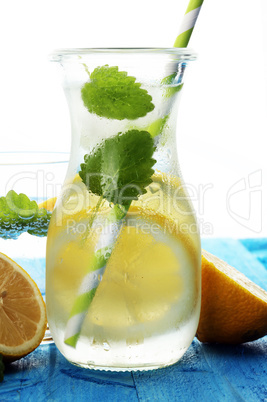 Detox Water with lemon - Lemonade with fresh lemon and mint by lemon