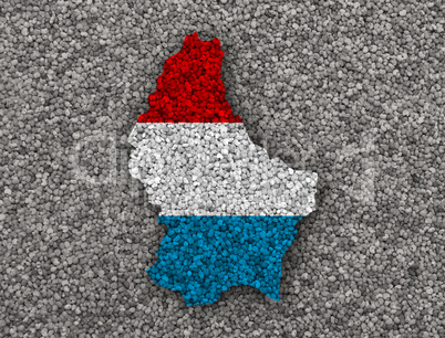 Karte und Fahne von Luxemburg auf Mohn