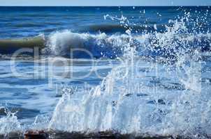 Powerful waves of the sea foam