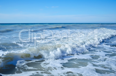 Powerful waves of the sea foaming