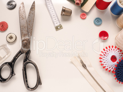 Old sewing tools on a table