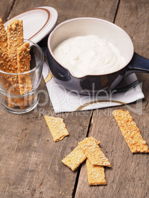 Tasty organic cracker