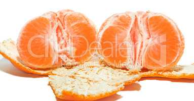 Slices of a ripe tangerine