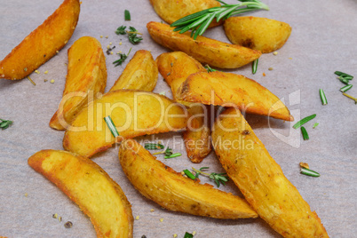 Wedges - Frittierte Kartoffelecken