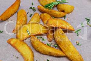 Wedges - Frittierte Kartoffelecken