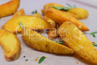 Wedges - Frittierte Kartoffelecken