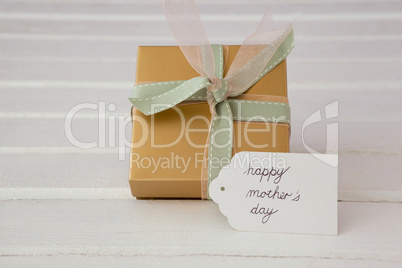Happy mothers day card with gift box