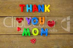 Thank you mom message with red hearts